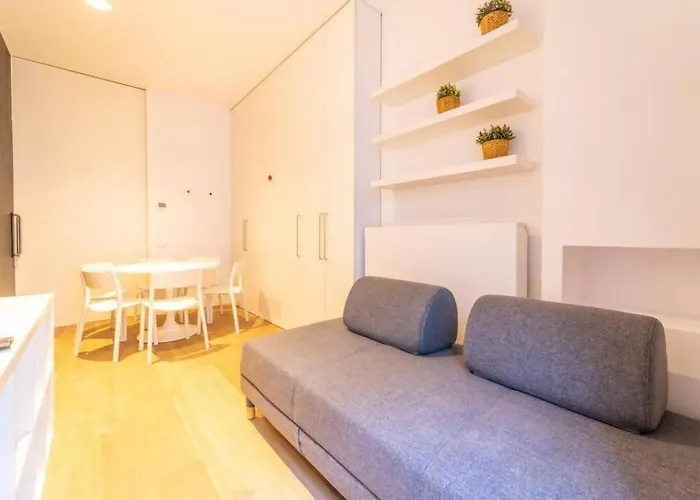 Lovelyloft Rafael 3